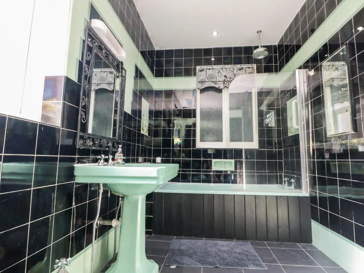 Crystal Cove Villa Bridlington